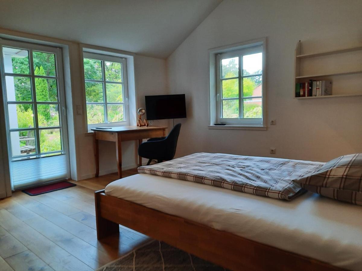 Idyllisches Schwedenhaus In Ruhiger Hanglage Oetzen Екстериор снимка