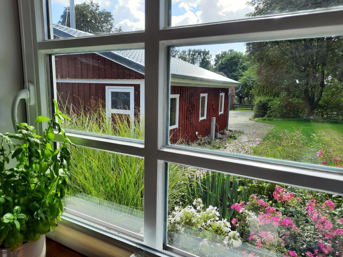 Idyllisches Schwedenhaus In Ruhiger Hanglage Oetzen Екстериор снимка